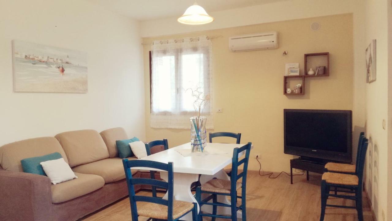 Apartment Conchiglie Кала Гононе Екстериор снимка